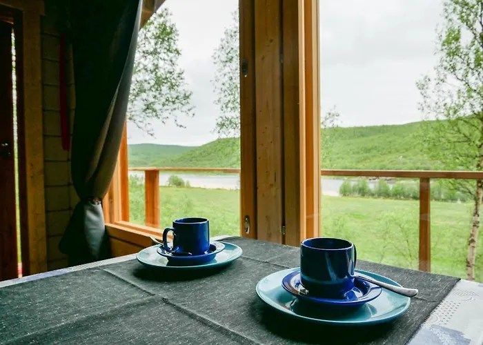 Tenon Maisemamoekit Alpehytte *